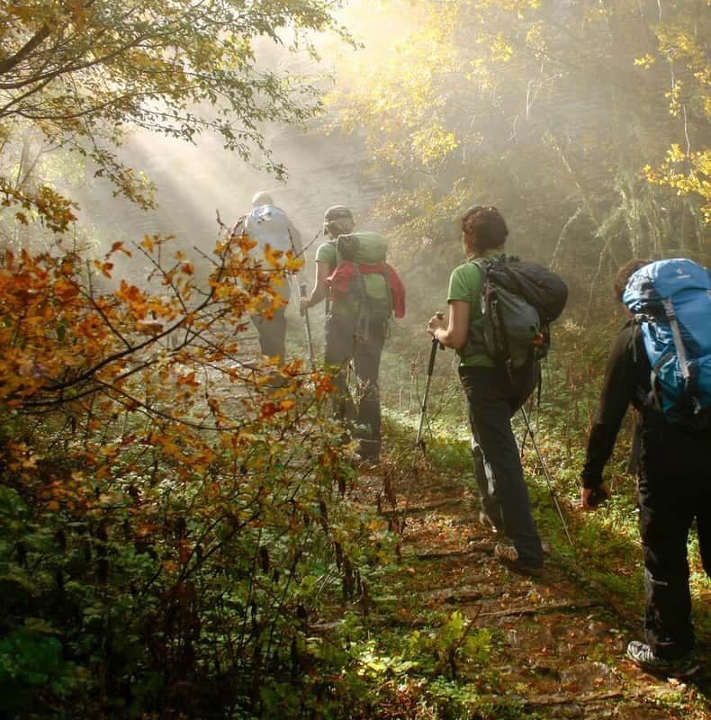 Einfache Wanderabenteuer-Produktfotografie